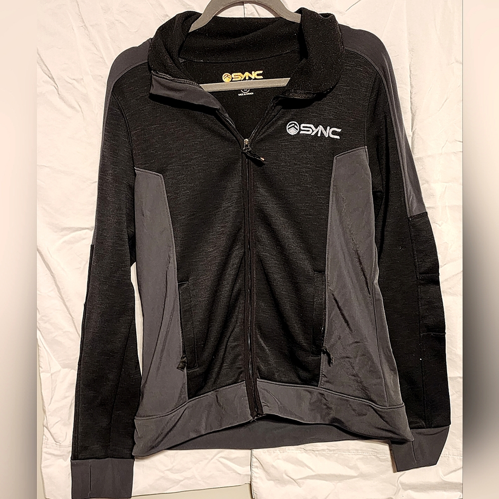 Women's sync zip up